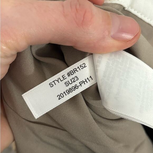 J. Crew Slim-Fit Flare Pant in Stretch Linen Blend in Tan - Size 2 - Picture 8 of 8